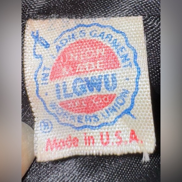 Vintage Gallery black/grey striped peacoat. 100% pure wool No size tag 21”P to P - Picture 7 of 13